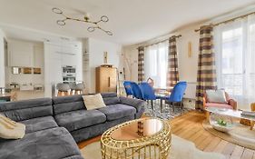 Spacieux Et Confortable T3 Dans Paris