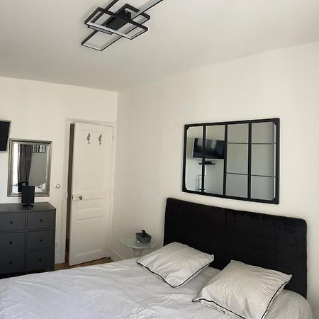 Ferienwohnung Spacieux Et Confortable T3 Dans Paris Exterior foto
